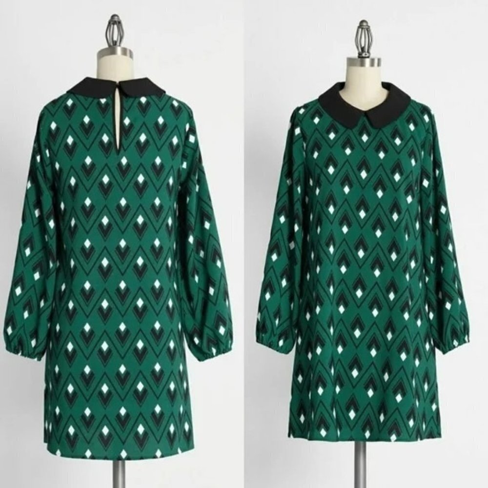 NWT ModCloth 1960s Green Shift Dress Size Small
